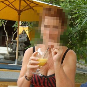 Cherche rencontre rapide Annonay silhouette feminine avec poitrine genereuse et