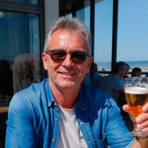 Homme cherche rencontre sexe sur Bordeaux. Femmes ronde appréciées